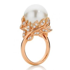 Pearl and Rose Gold Vine Ring,
