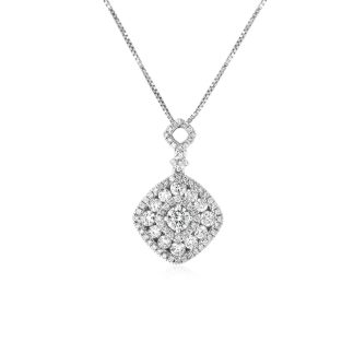 18kt White Gold Diamond Pendant Refined Sparkle with Natural BrillianceElegant pendant in 18kt gold