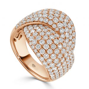 Twist design with round diamonds ring