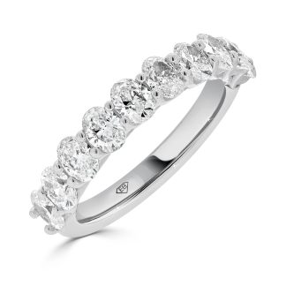 Oval diamond ringOval Diamond Wedding Band