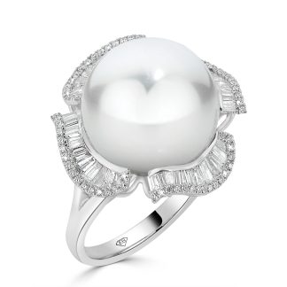 Pearl Ring With Baguette and Round Brilliant Cut Diamond HaloPearl Ring With Baguette and Round Brilliant Cut Diamond Halo