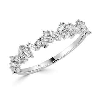 Dainty Scattered Baguette and Round DiamondRound and Baguette Diamond Wedding Band