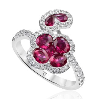 Alternating Diamonds And Ruby Dress RingRuby Dress Rings