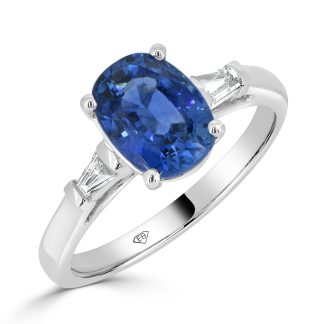 Oval Sapphire and tapered baguettesSapphire engagement ring