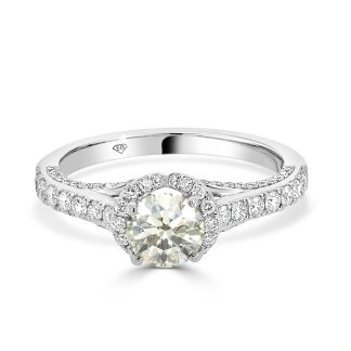 Engagement Ring with Round Brilliant Cut Diamond and Pavé Set Diamonds 0.80 CtRound Diamond Engagement Ring with Halo