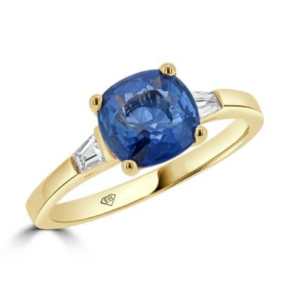sapphire engagement ring