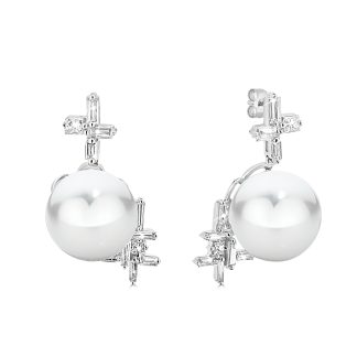 Pearl Earrings with Diamond Graceful Design in 18K White GoldPearl earrings with diamond accents