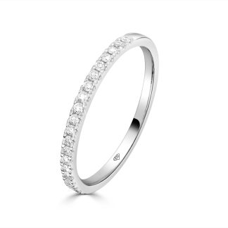 White Gold and Diamond Ring Classic Elegance, Everyday SparkleWhite gold ring with diamonds