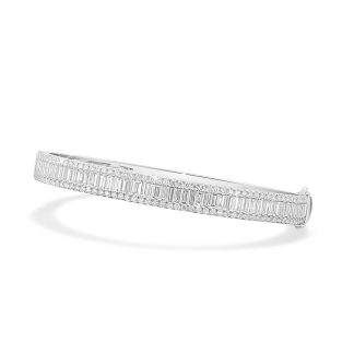 White Gold Diamonds Bangle Timeless Sparkle in 18Kt EleganceElegant diamond bangle bracelet in white gold