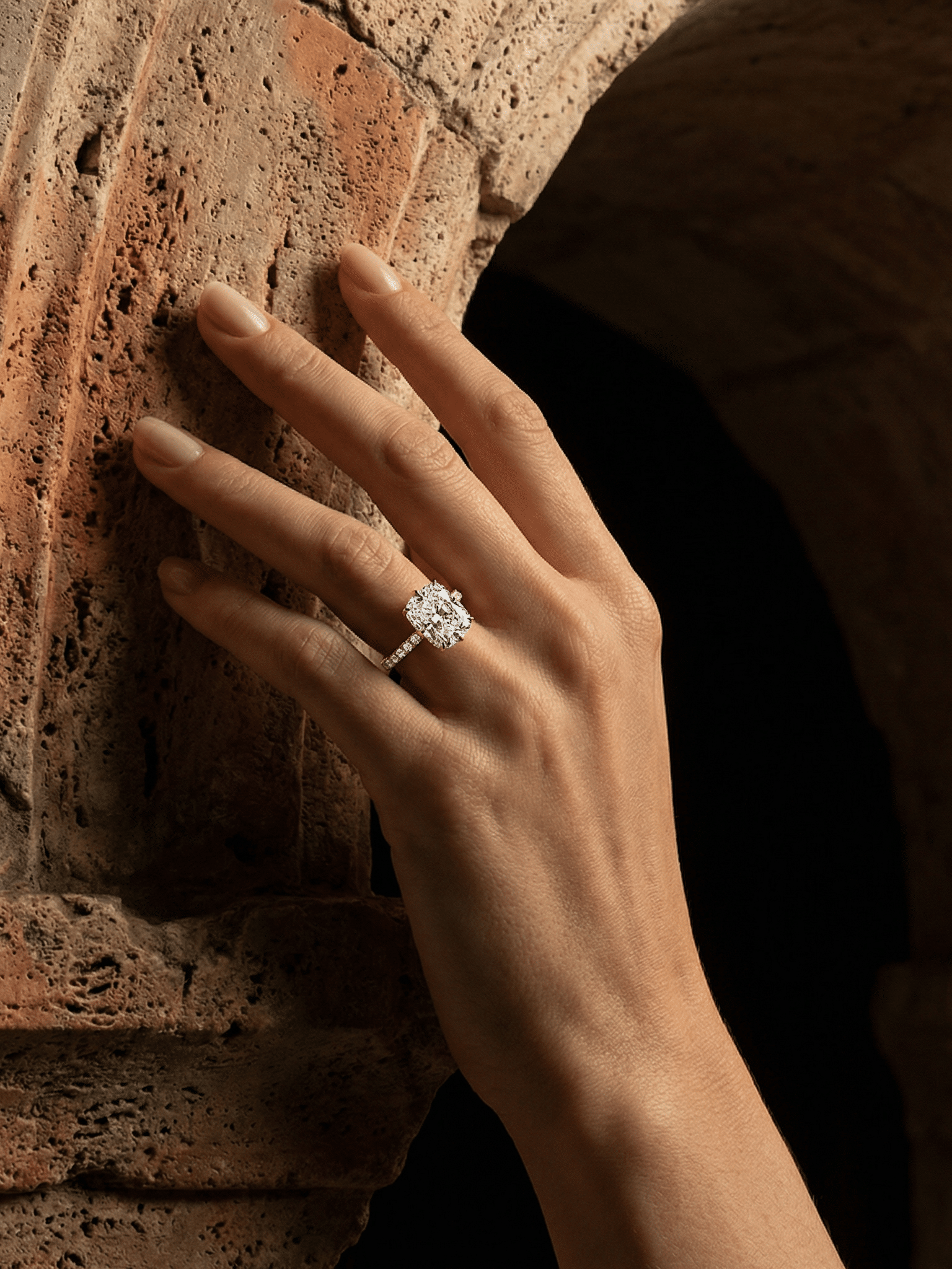 Engagement Ring with Cushion Cut Diamond…