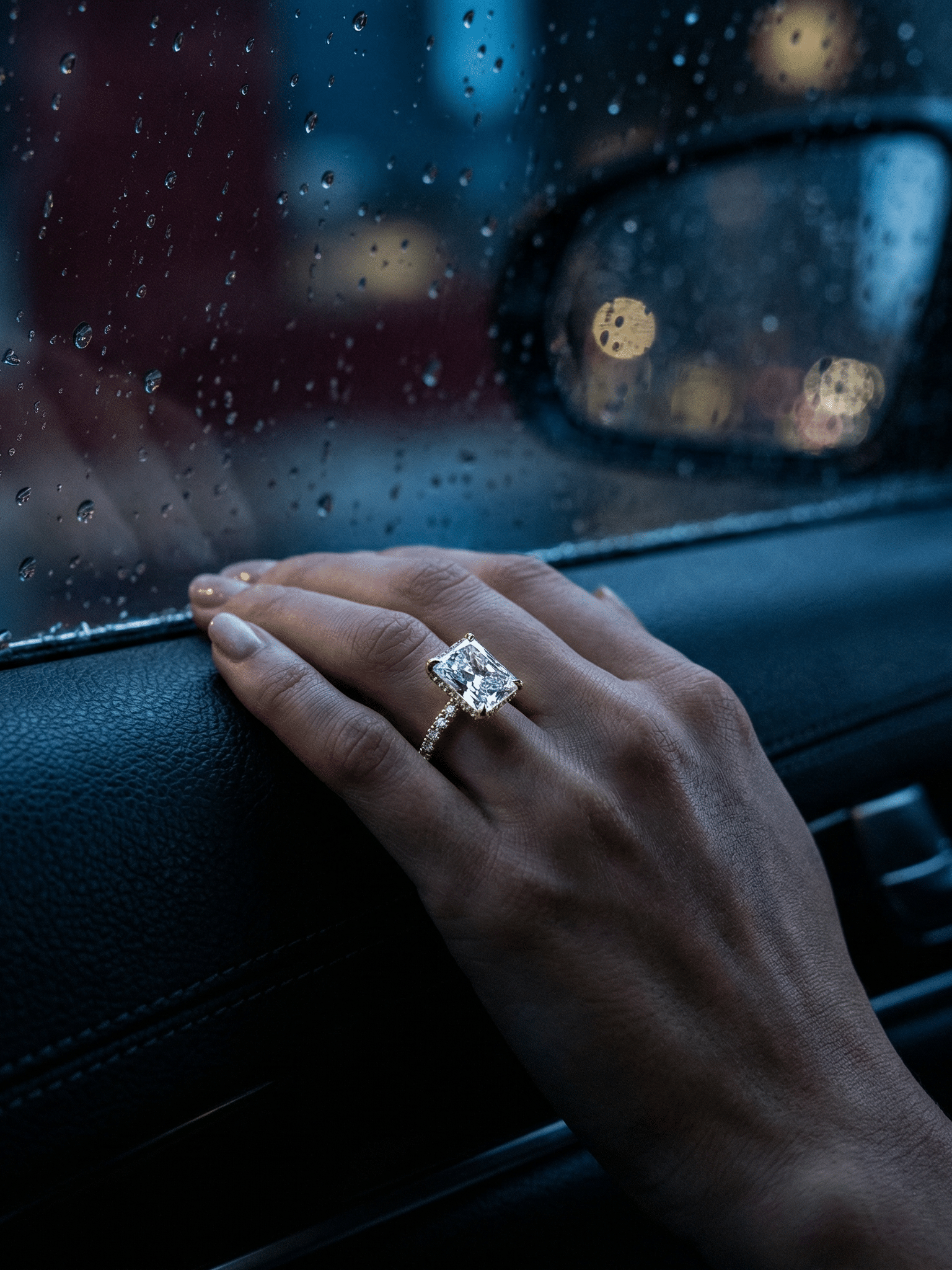 18Kt Yellow Gold Toi Et Moi Ring Pear Di…