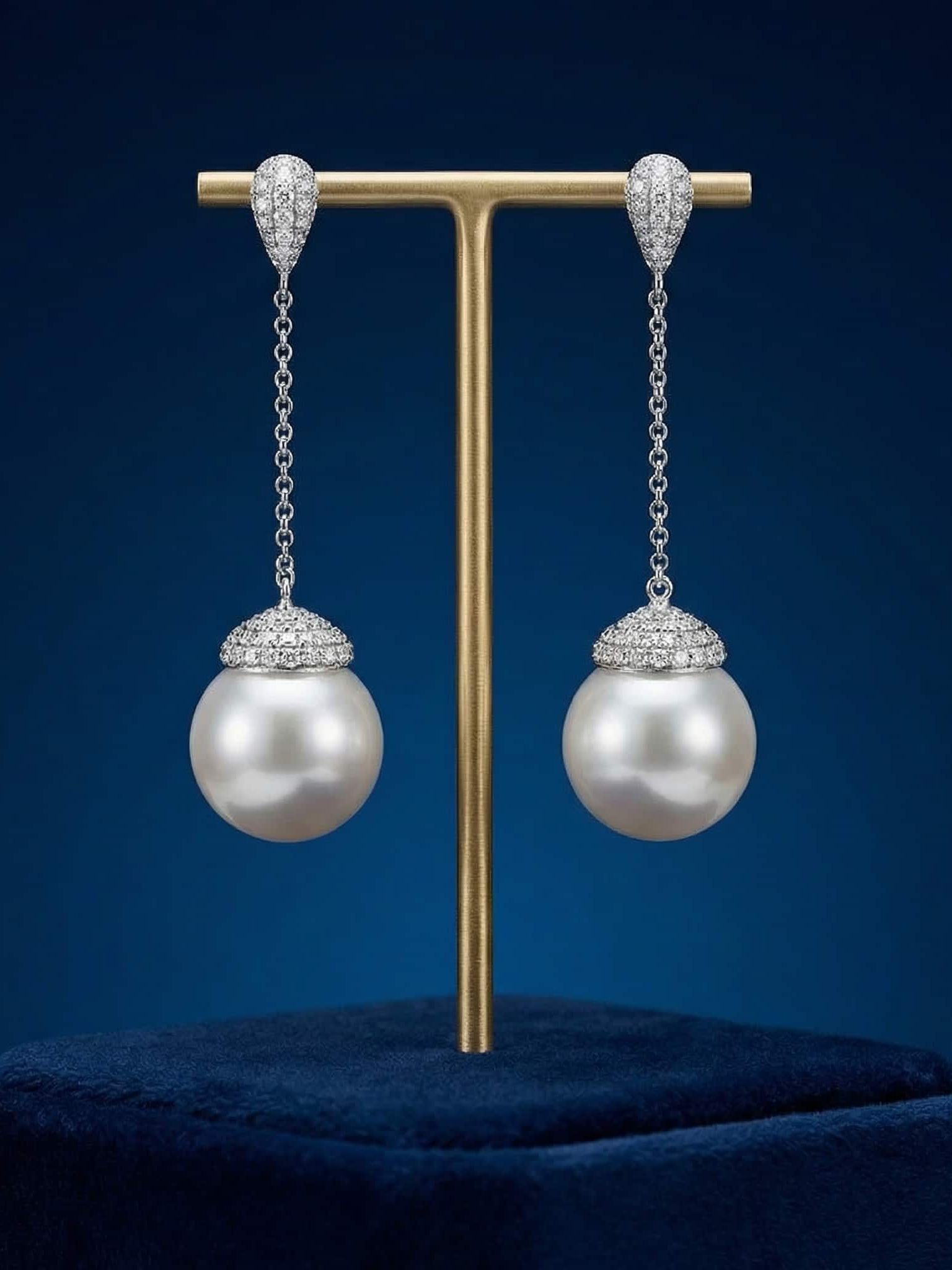 Pearl Ring with Flower Petals Diamonds S…