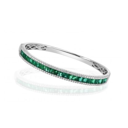 Emerald Bangle with Diamond