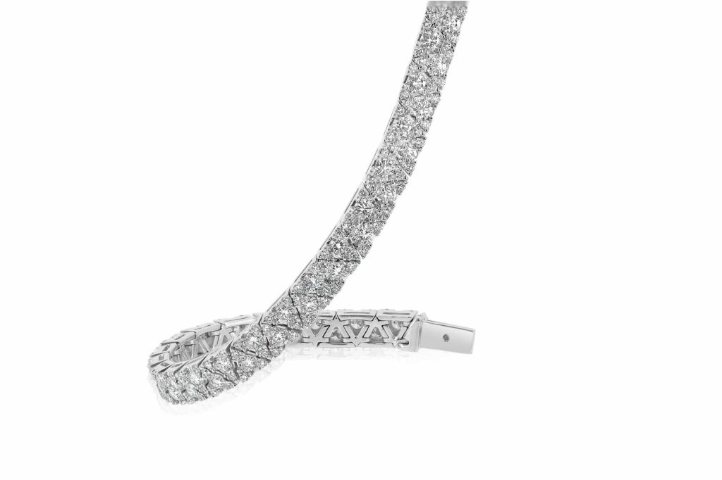 Round Diamond Triangle Tennis Bracelet