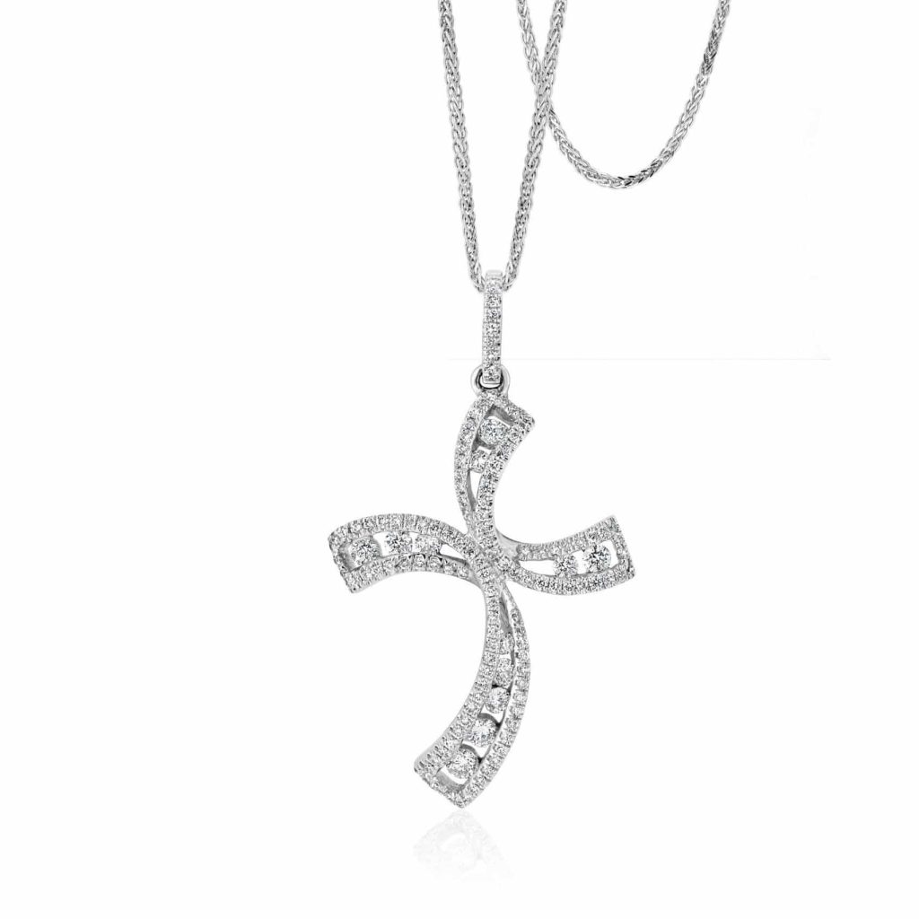 Round Diamond Cross Pendant