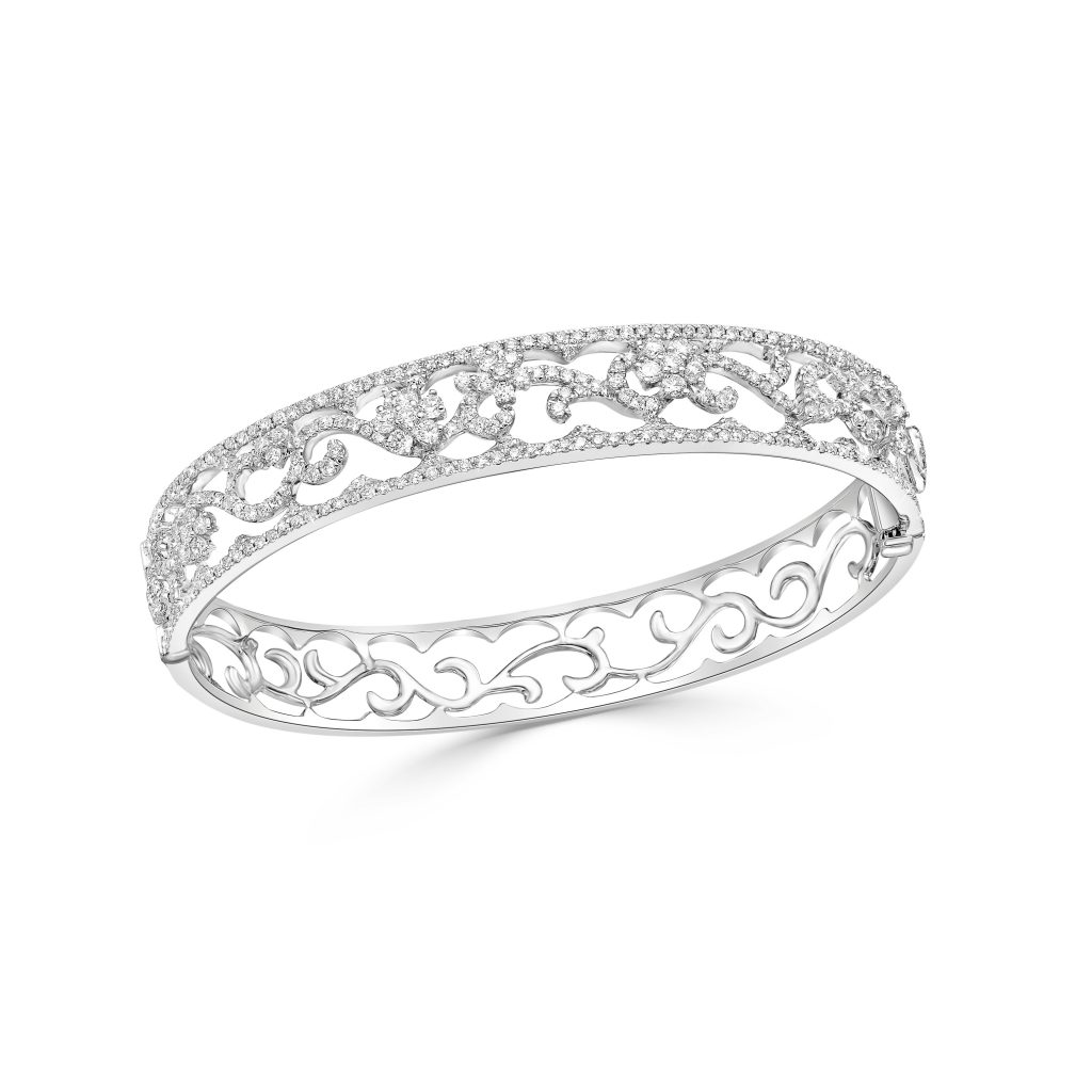 Round Diamond Bangle in Gold