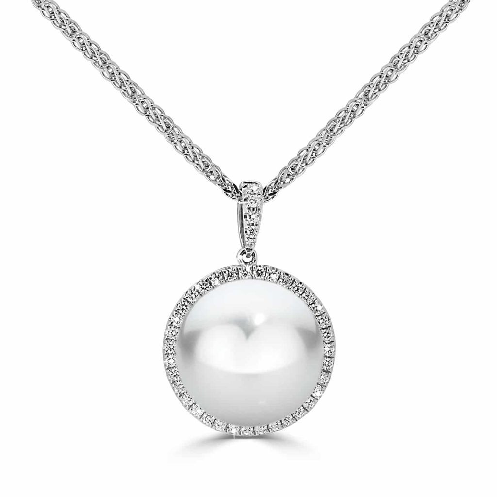 pearl pendant
