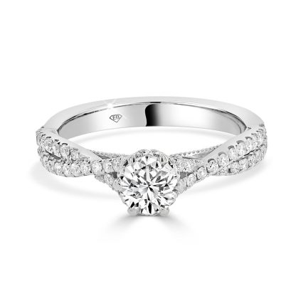 Round brilliant cut diamond ring
