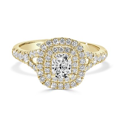 Cushion Cut Engagement ring