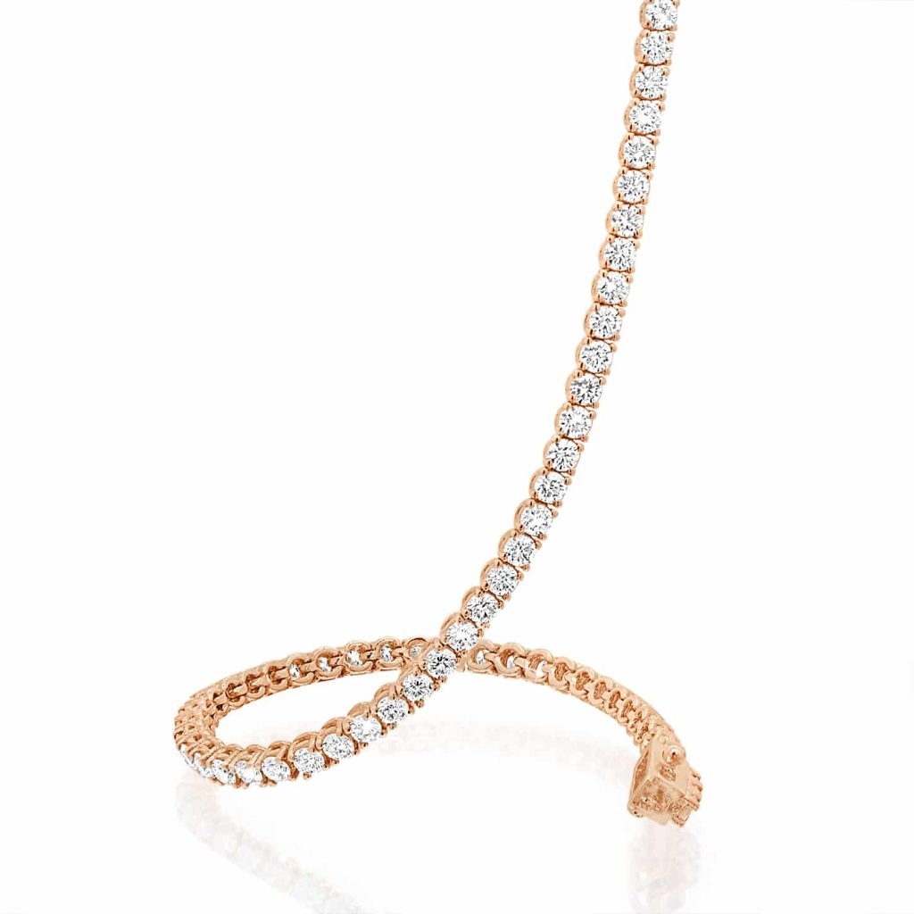 Round diamond bracelet in rose gold