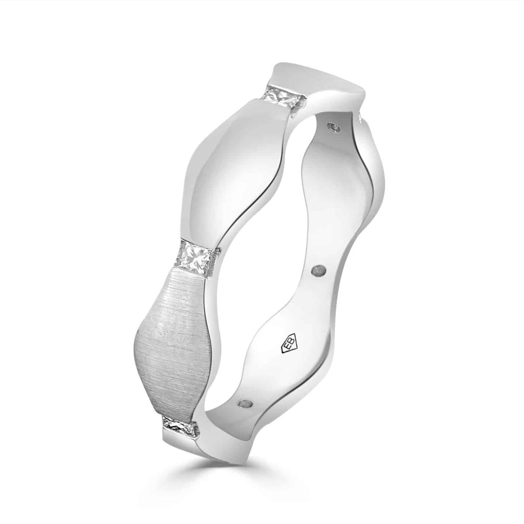 Sculpted men’s diamond wedding band
