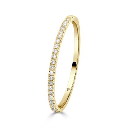 Thin yellow gold diamond ring