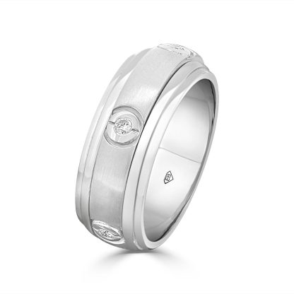 White gold men’s ring