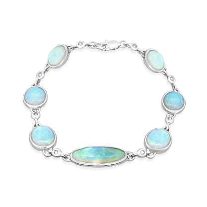 Opal bracelet with diamonds