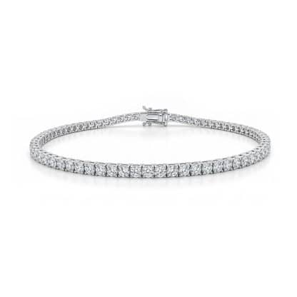 18 kt white gold natural diamonds tennis bracalet